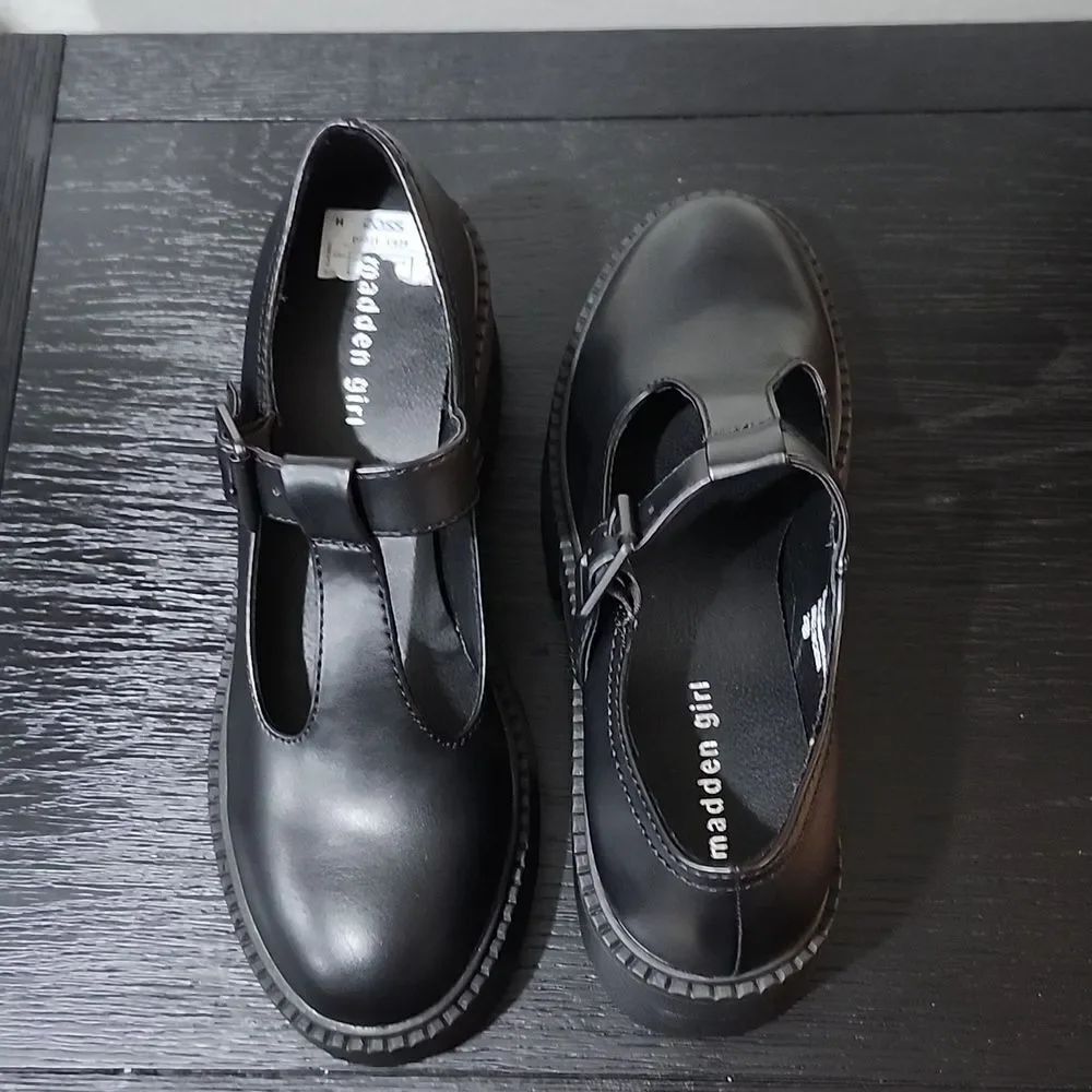 BRAND NEW MADDEN GIRL G-CRATE PLASFORM MARY JANE T-STRAP FLAT SHOE G1 - Picture 4 of 16